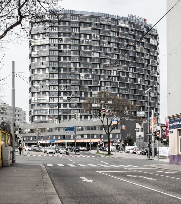 Wohnhausanlage, 3 Ebenen Tiefgarage - Auftraggeber: ARGE DYWIDAG/ÖSTUSTETTIN