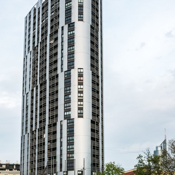 Wohnhausanlage, Fachhochschule, Ärzte-Ordination - Auftraggeber ARGE STRABAG/WIBEBA